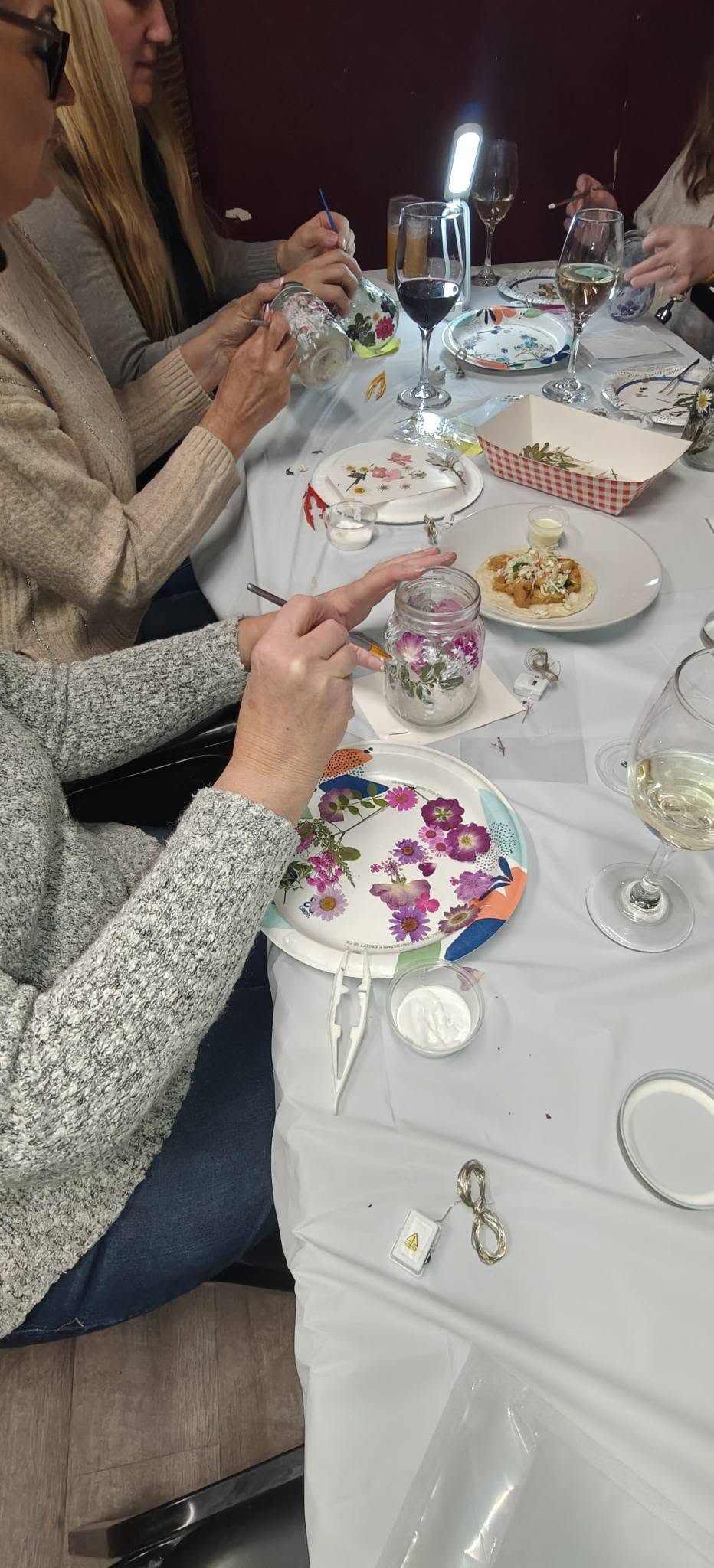 Craft Nights in the Tri-Cities.