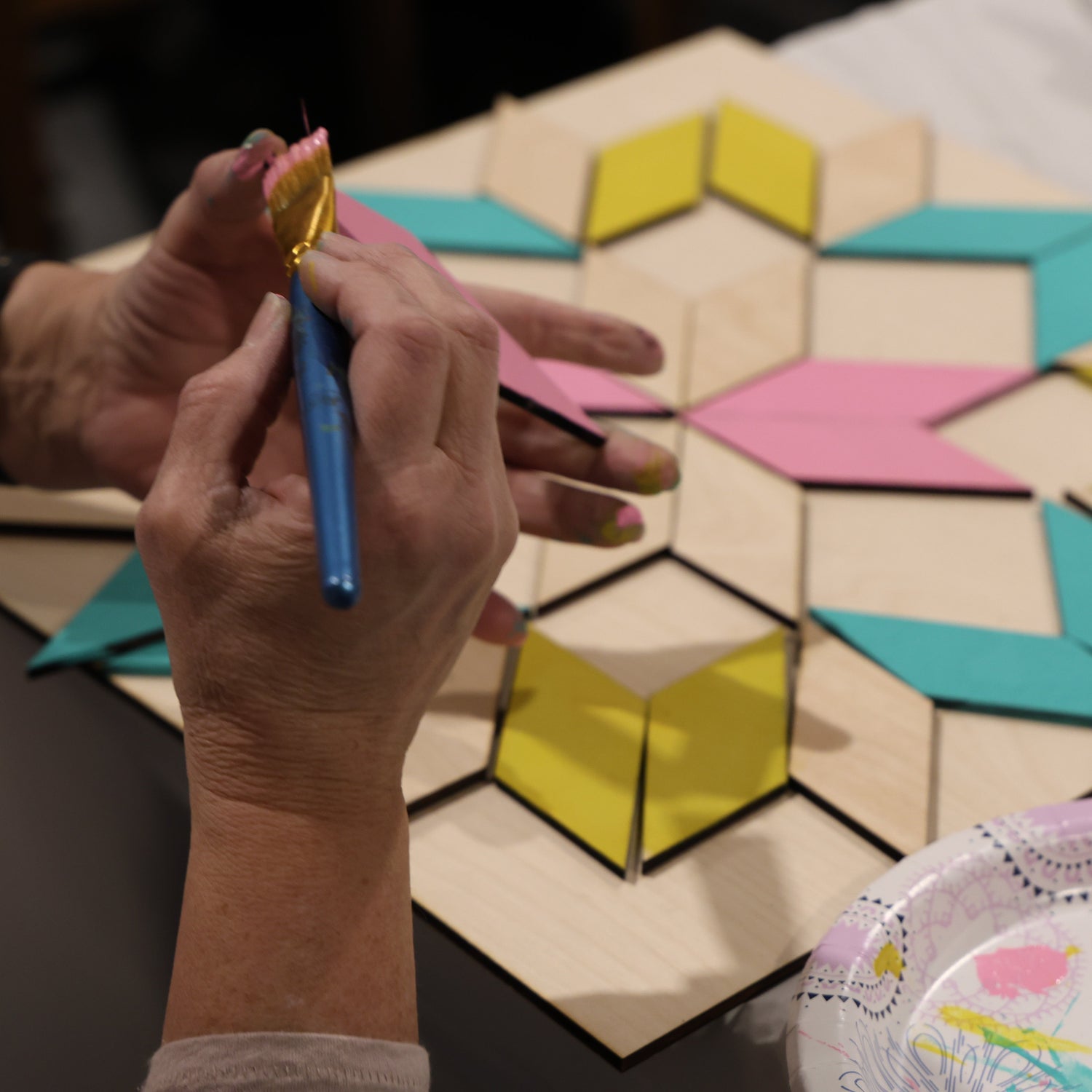 Paint Nights in Tri-Cities with Dazzling Life Designs. Wood Working Paint Nights. 